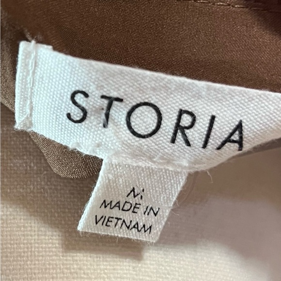 Storia Floral Ruffled Dress - Picture 8 of 9